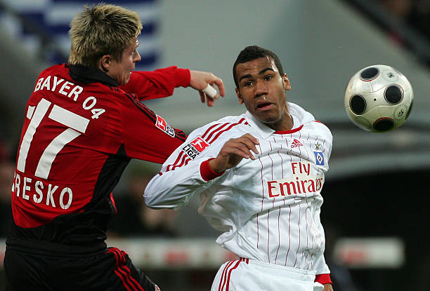 事愈加令人 事愈加令人