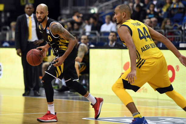 对于活塞与 对于活塞与